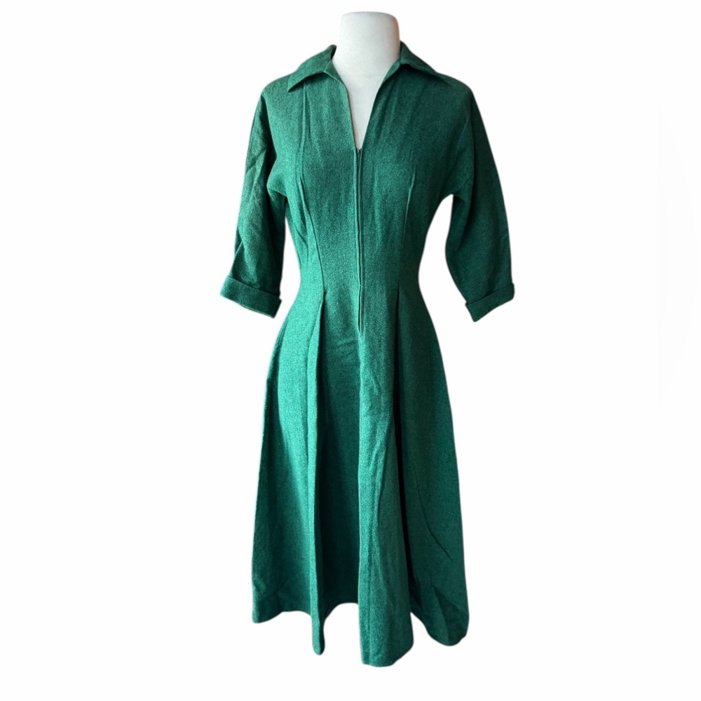 1940s 100% Wool Front Zip‎ Dress